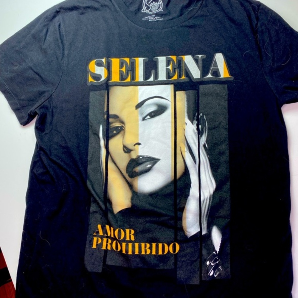 EUC Selena Amor Prohibido T Shirt Black Authentic Large